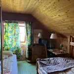 Charming Golden With Breathtaking Sea Views Moskenes