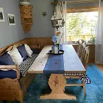 Charming Golden With Breathtaking Sea Views Hébergement de vacances *