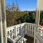 Charming Golden With Breathtaking Sea Views