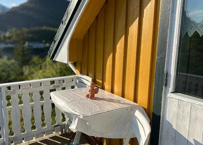 Charming Golden With Breathtaking Sea Views Semesterbostad *
