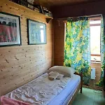 Charming Golden With Breathtaking Sea Views * Москенес